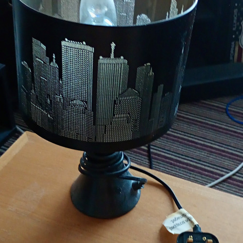 Black table lamp cityscape - black,