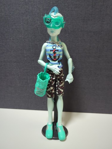 Monster high shriekwrecked gil - monster,