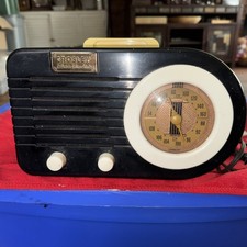 VINTAGE CROSLEY ART DECO AM-FM