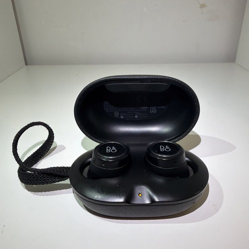 Bang olufsen beoplay e8 - &,