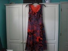 Pepperberry Women's Mid Calf Dress - Size 10 - Worn Once - Excellent Condition