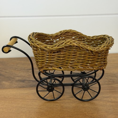 Vtg mini wicker coach stroller - vtg,