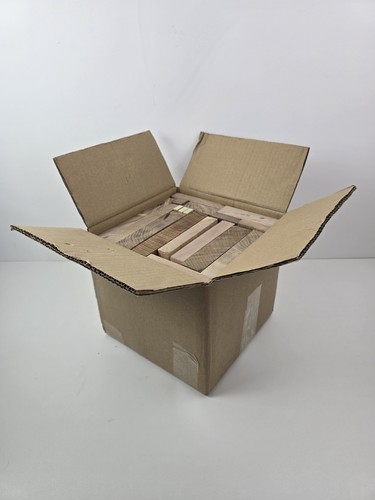 Box solid wood - of,