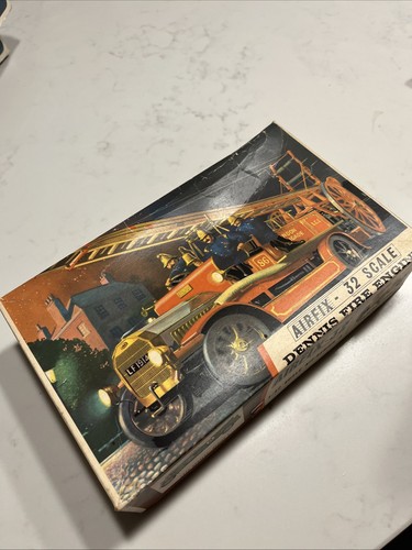 Airfix dennis fire engine 1914 - dennis,