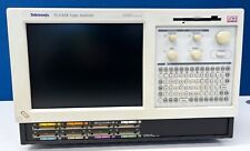 Tektronix TLA614 Logic Analyzer Analyser