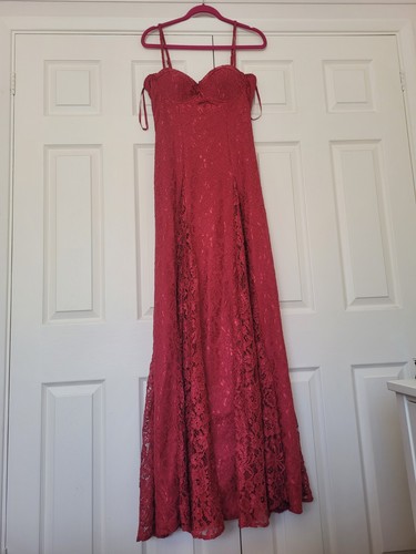 Red lace strappy occasions - ,