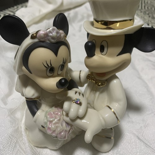 Lenox disney showcase - lenox,