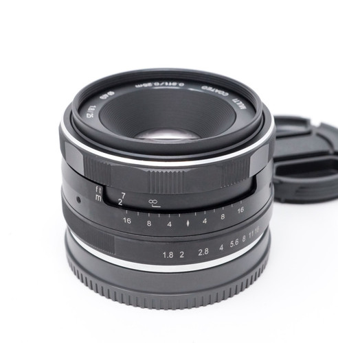 Meike 25mm manual focus - manual,