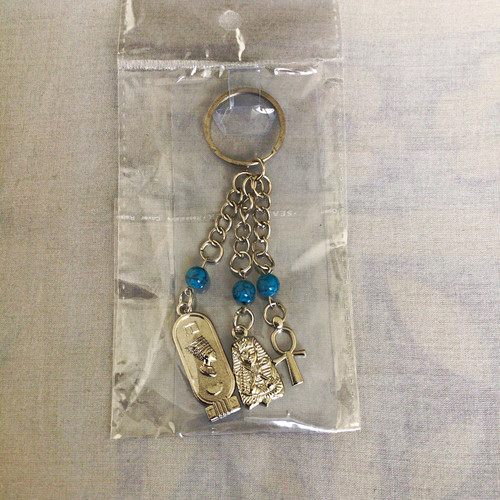 Egyptian silver metal keyring - silver,