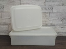 Tupperware Cracker Container