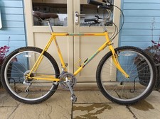 Vintage holdsworth - 22",