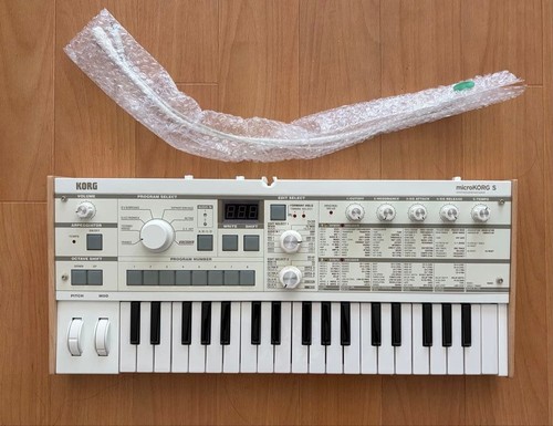 Korg microkorg synthesizer - korg,