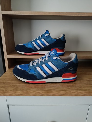Adidas 750 trainers size 9 - 750,