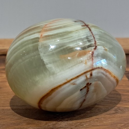 Green onyx stone egg - green,