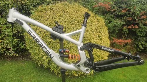 Saracen myst 2025 frame - myst,
