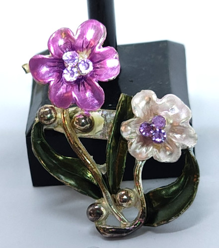 Vintage enamel flower brooch - vintage,