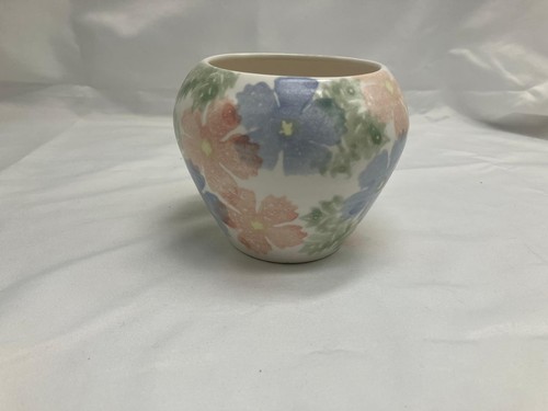 Ben thomas small vase - thomas, vase/pot