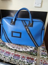 Vintage Sports Bag. Blue and Black. Great Condition. See Photos for Condition