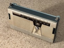 National T- 22T Vintage Retro Transistor Radio.Working,needs new aerial.