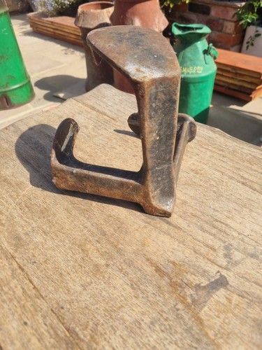 Vintage cast iron shoe - cast, last