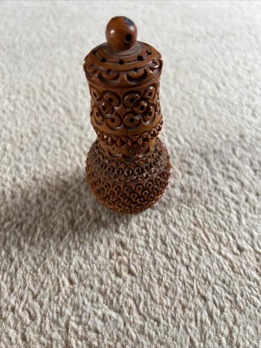 Antique carved coquilla - , nut