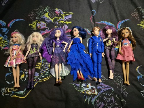 Disney descendants dolls - disney,