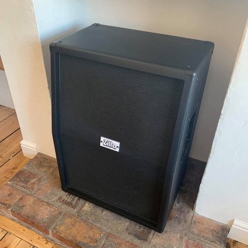 Zilla vertical angled 2x12 cab - angled,