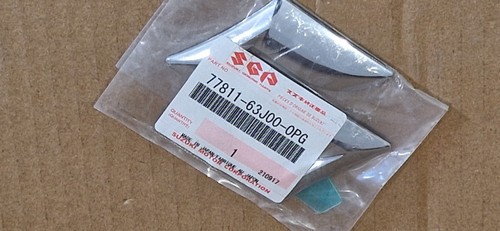 Suzuki rear badge - suzuki,