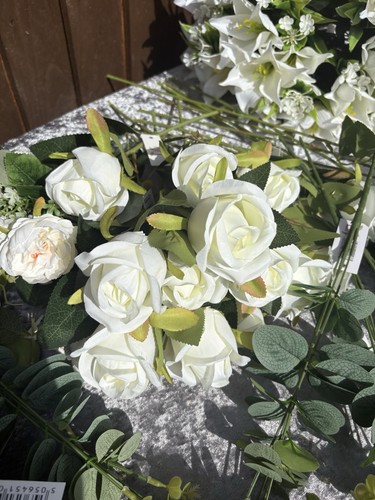 Wedding flowers rose and - rose,