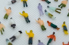 50/100 Pack N Gauge People