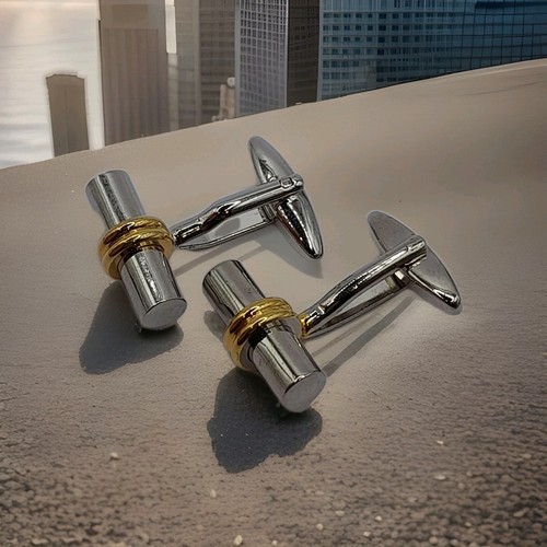 Pair gold silver tone - gold,