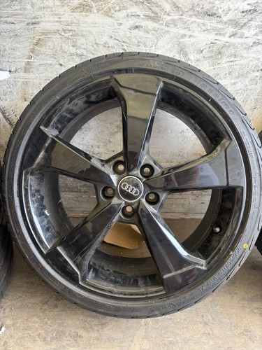 Audi rs3 rotar alloys genuine - rs3,