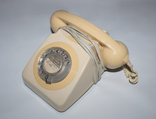 Retro BT/GPO Cream Rotary Dial 746 Model Telephone For Spares Or Repairs.