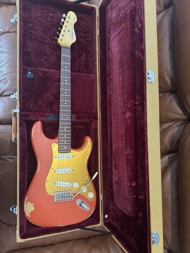 Reissued stratocaster - reissued, v6