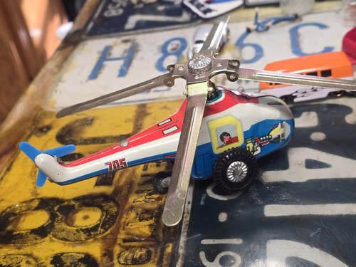 Vintage tin toy china - tin,