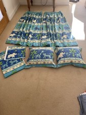 Children’s Pencil Pleat