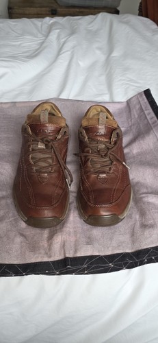 Clarks brown leather - brown,