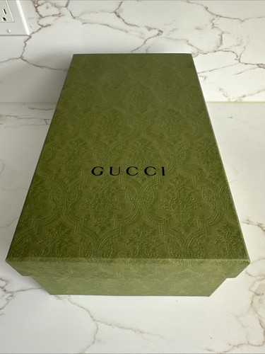 Gucci empty shoe box - box, green
