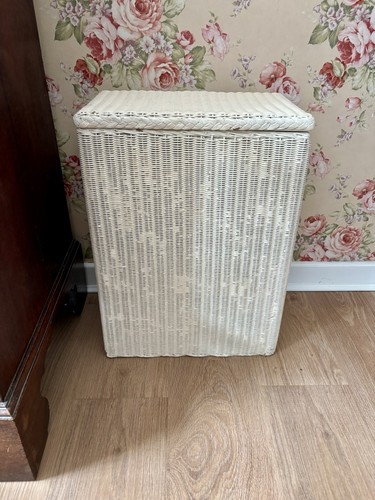Vintage white lloyd loom - lloyd,