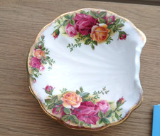 Royal Albert Old Country Roses