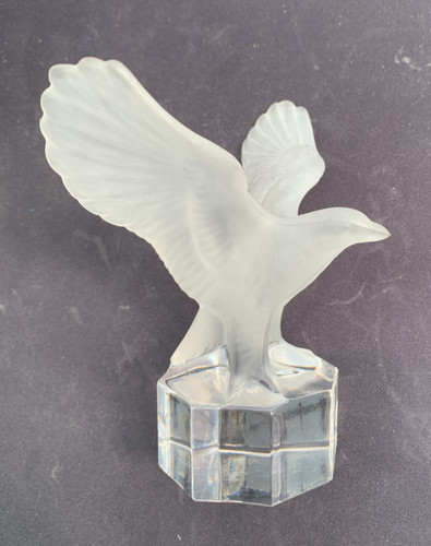 Goebel frosted eagle flight - frosted,