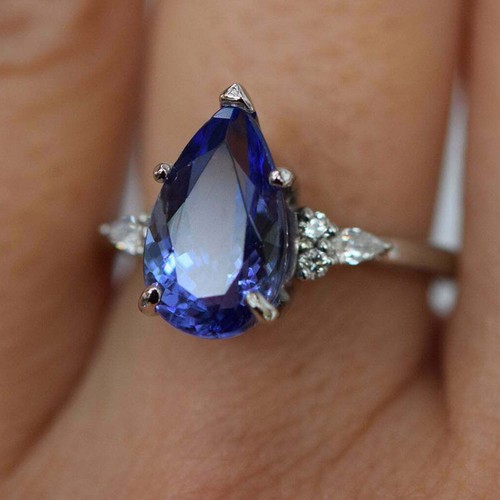 Pear cut blue - pear,