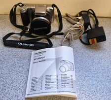 OLYMPUS SP-800UZ Digital Zoom Bridge Camera 14MP 30x zoom