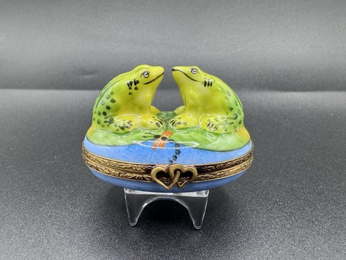 Limoges france love frogs - limoges,