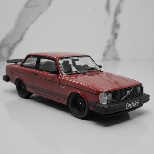 Volvo 242 custom - volvo,