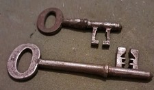 VINTAGE ANTIQUE LOT OF