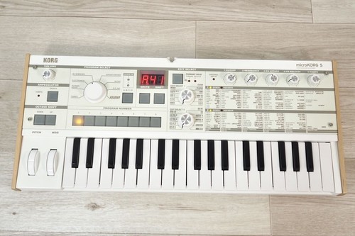 Korg microkorg 1s - microkorg, mk-1s