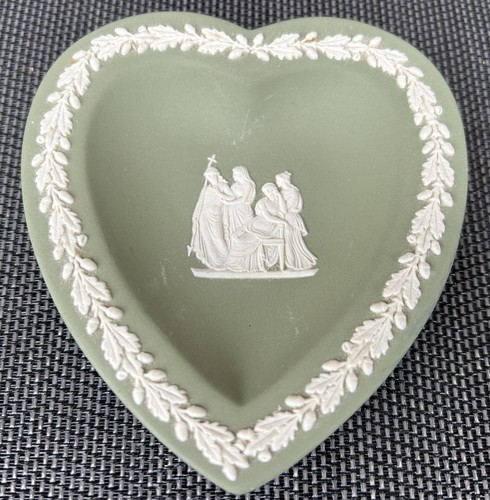 Wedgewood heart shaped sage - shaped,