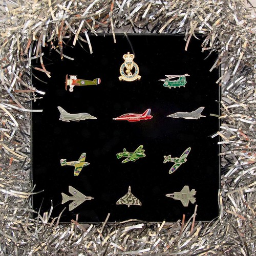 Raf aircraft metal pin badge - metal,