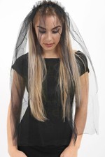 LADIES NET VEIL ON HAIR